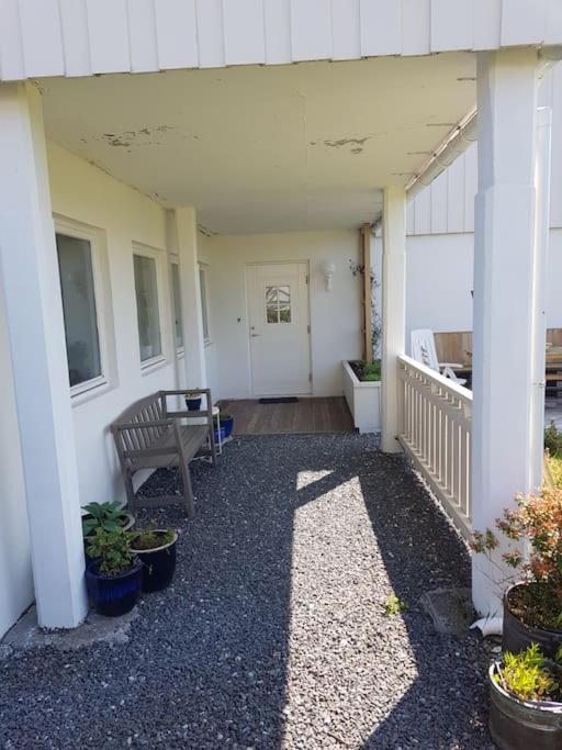 Leilighet I Enebolig Pa Valderoya Ved Alesund Ytterland Esterno foto